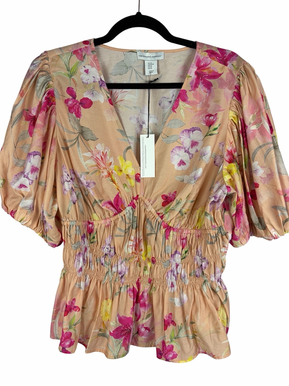 NWT Cupcakes and Cashmere 1X Floral Smocked Puff Sleeve Peplum Top